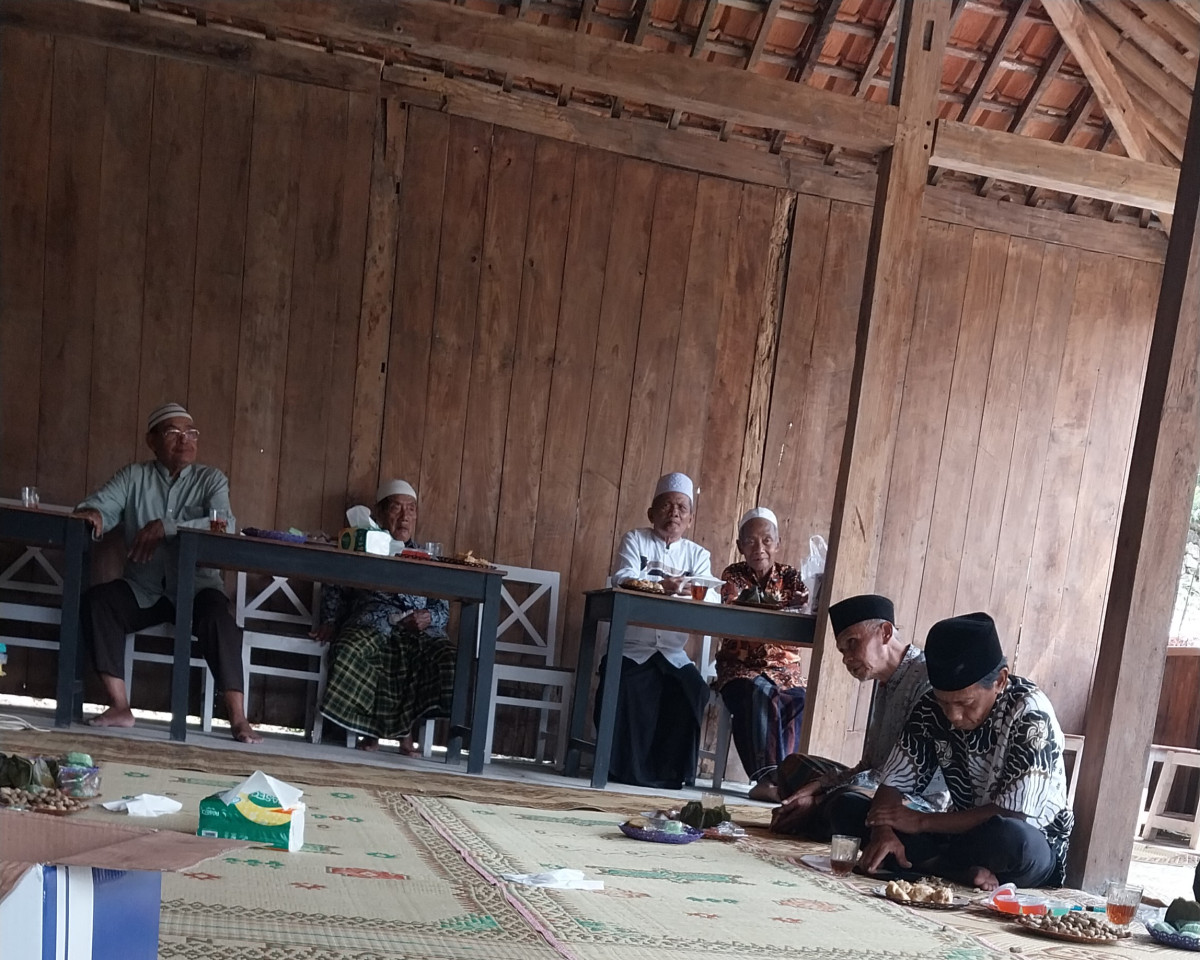 Trah keluarga dr dsn meces