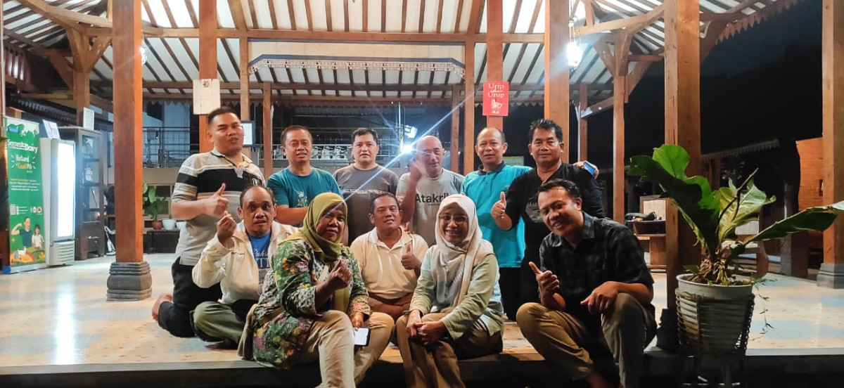 Reuni temen sekolah dr dsn meces