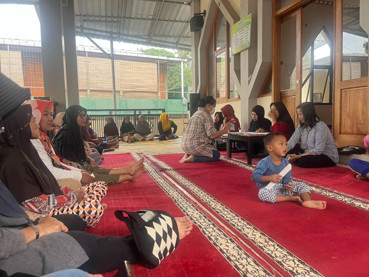 Arisan PKK RW 19 puntuk bulan Agustus 2025