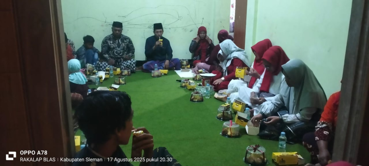 Yasinan rutin Mingguan Warga Dongkelsari Puntuk di Tanggal 17 Agustus 2025