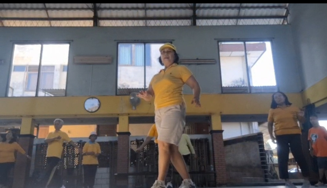 Senam lansia dr dsn meces