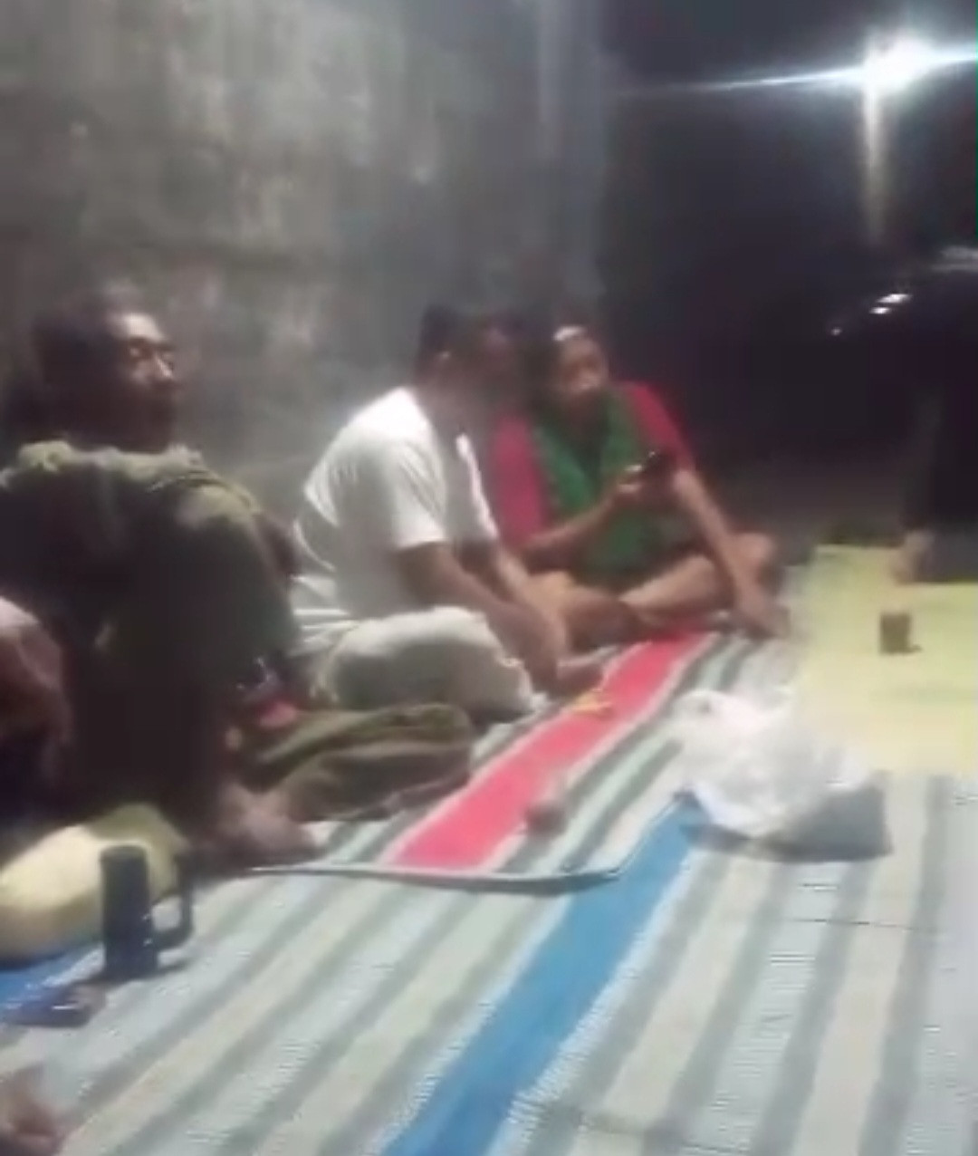 Jaga makam dr dsn meces