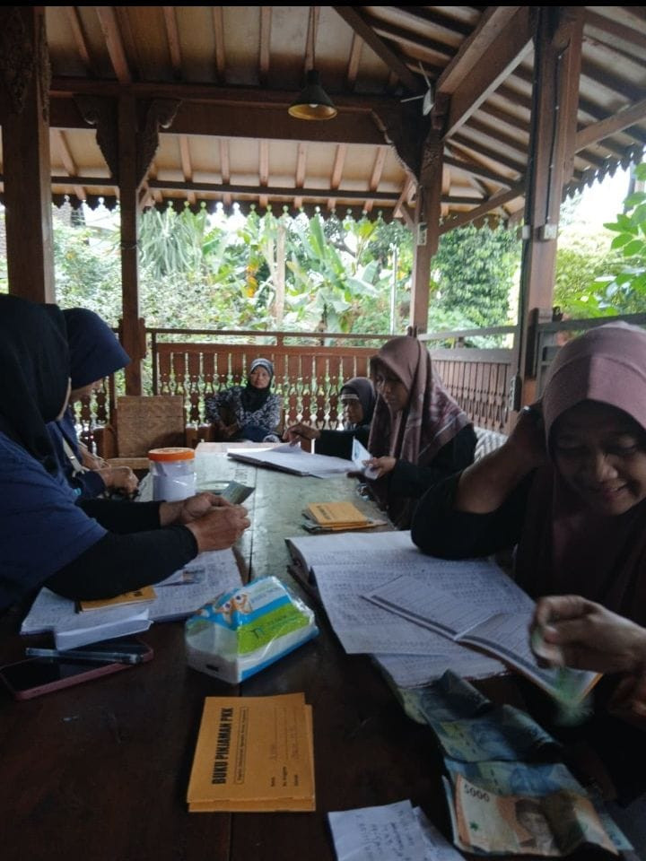 Pertemuan Rutin PKK Dusun Degolan