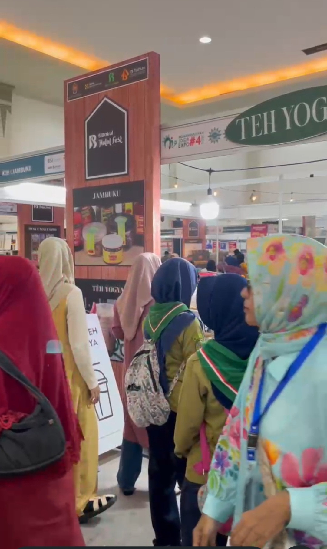 Ikut bazar dr warga dsn meces