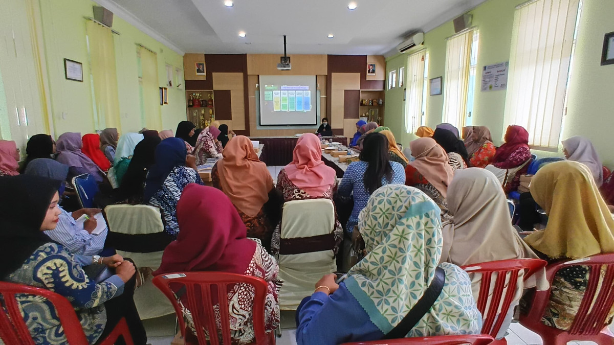 Pertemuan kader dr dsn meces