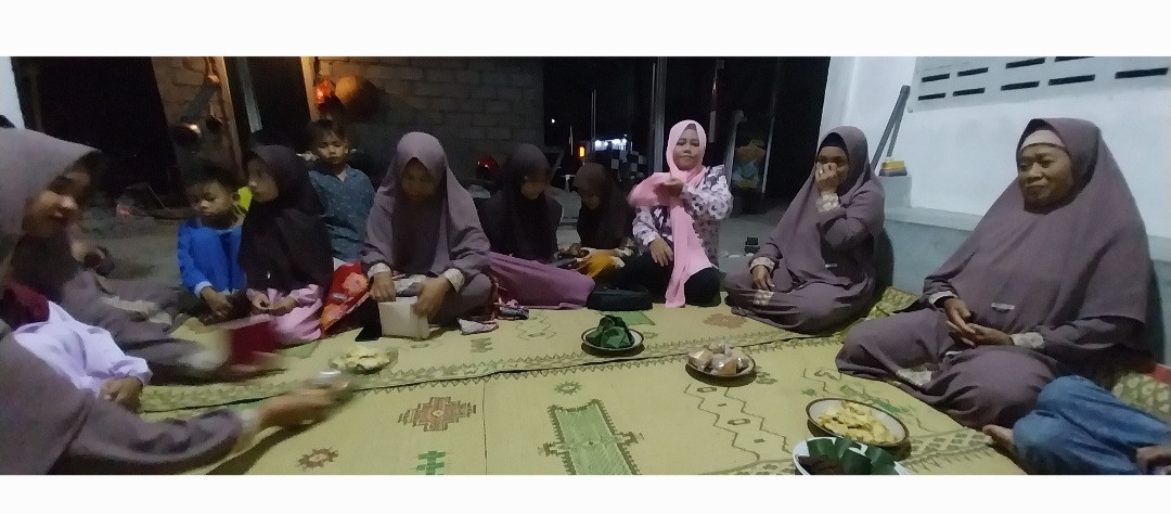 Yasinan ibu ibu rt 03 dsn meces