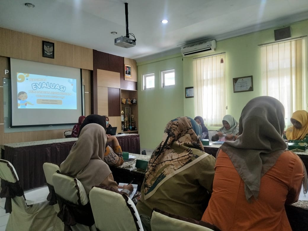 Kader Puntuk mengghadiri Pertemuan evaluasi PJB di puskesmas