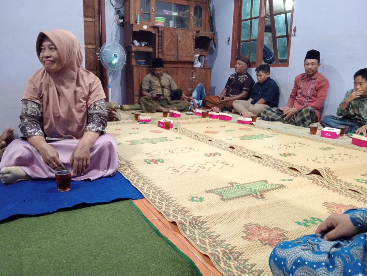 Yasinan di rumah bapak wigati dongkelsari puntuk