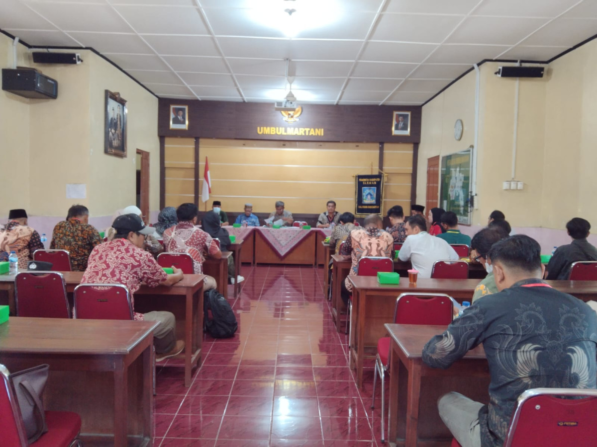 Kader cilikan menghadiri pembekalan calon pamong