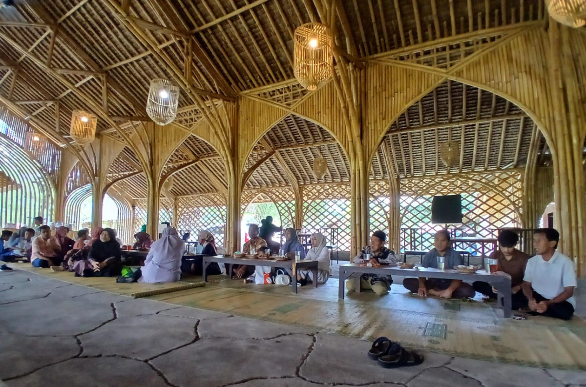 Trah keluarga dr dsn meces