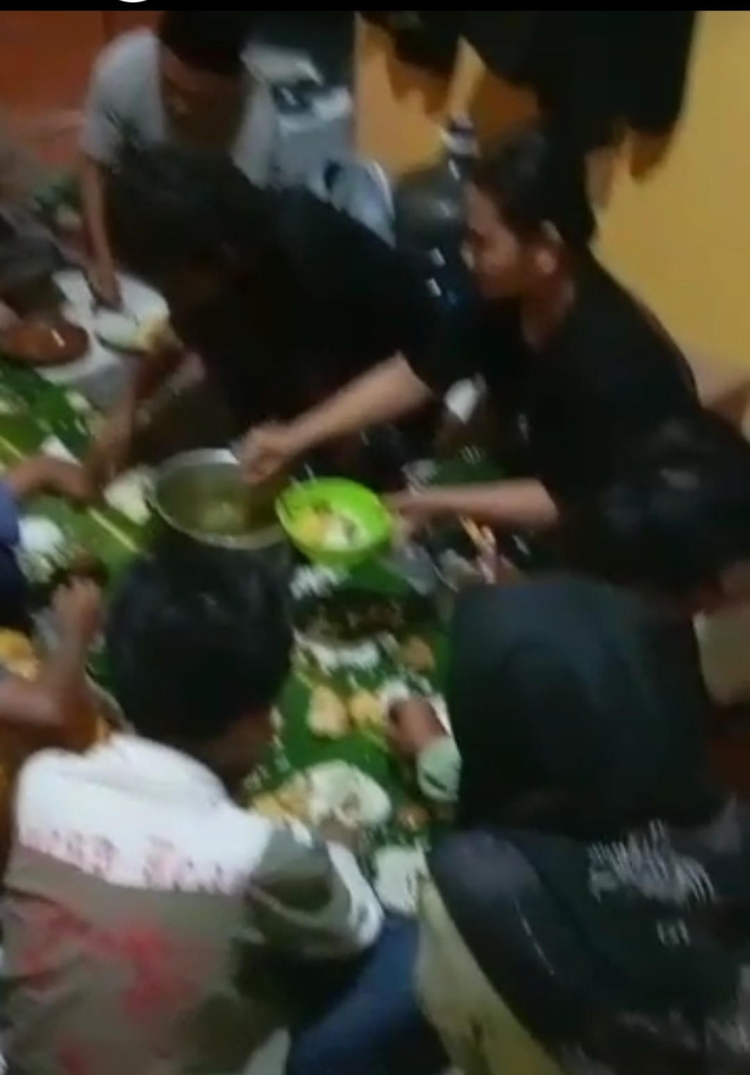 Pertemuan warga madura dr dsn meces