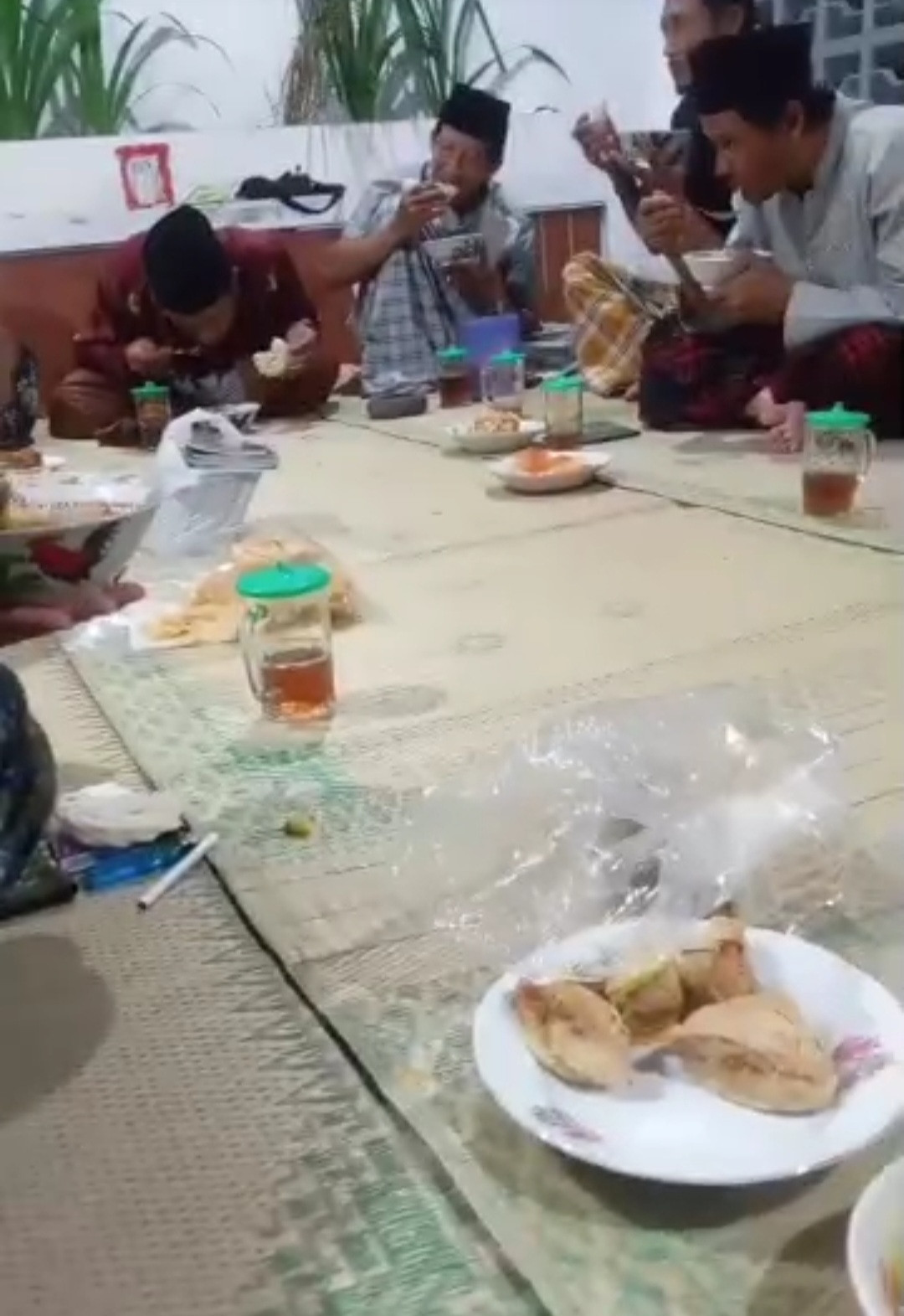 Yasinan rutin bapak bapak dsn meded