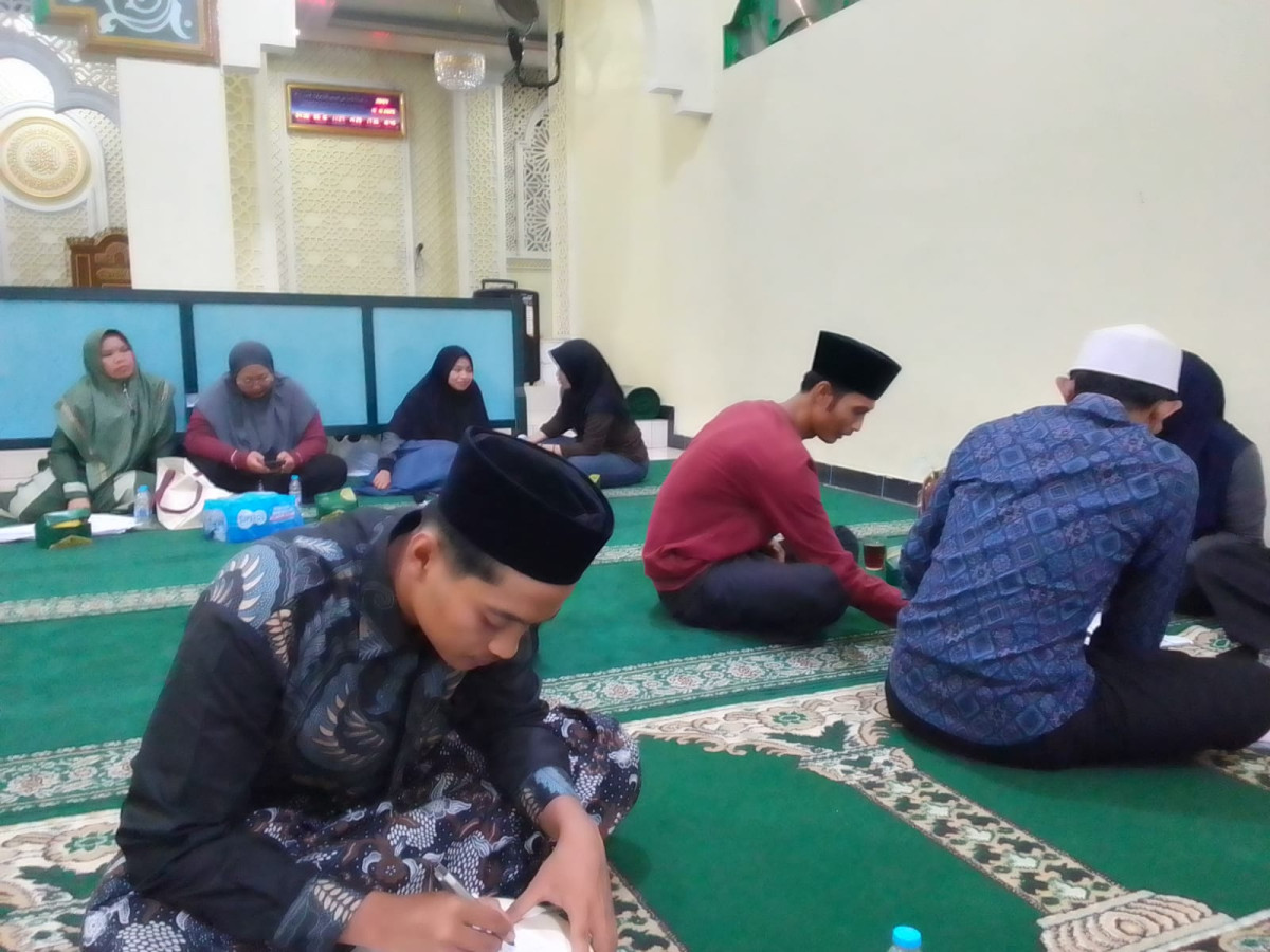 Warga Dusun Degolan Latihan Rutin Hadroh