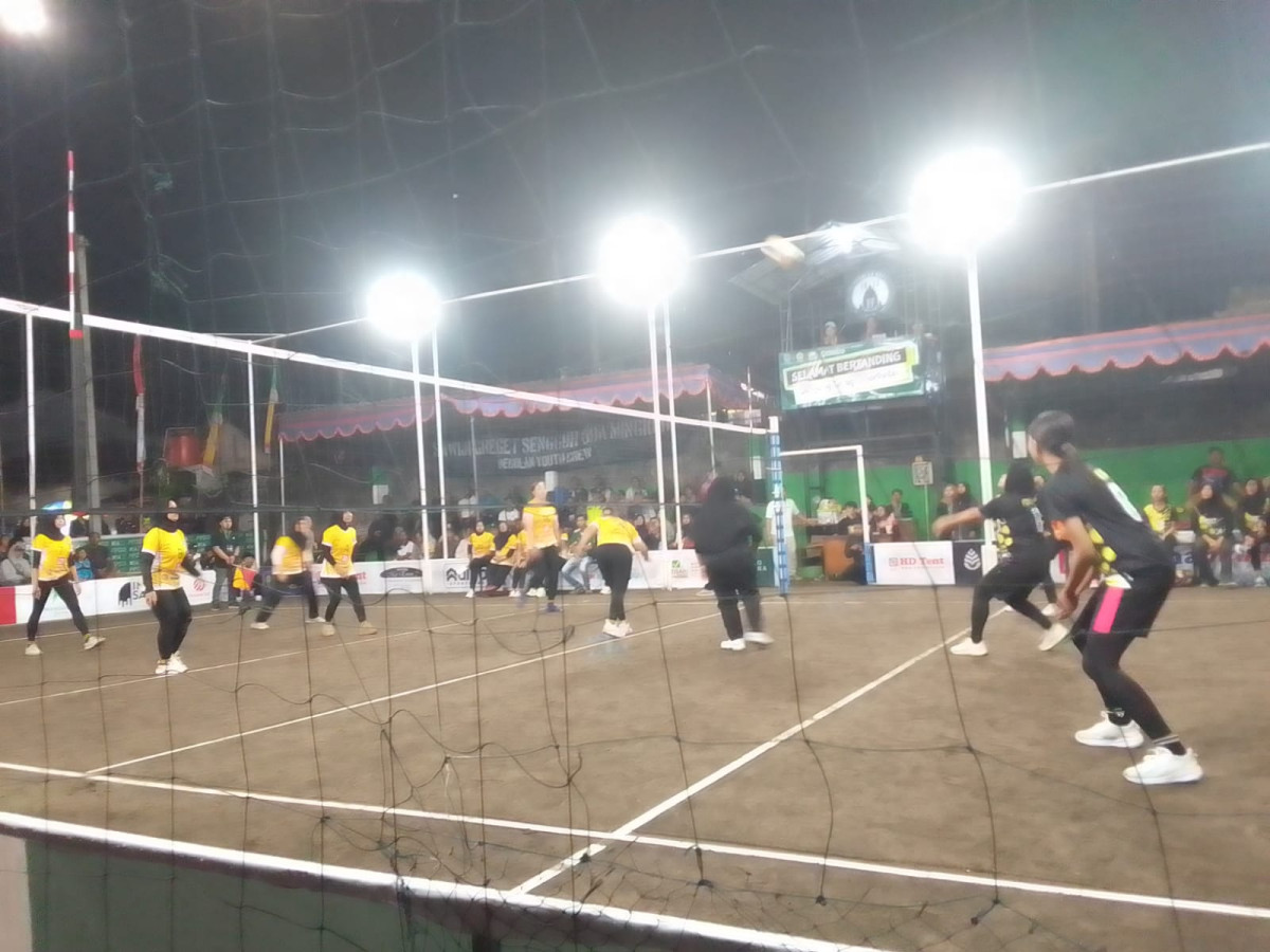 Pertandingan bola Volly