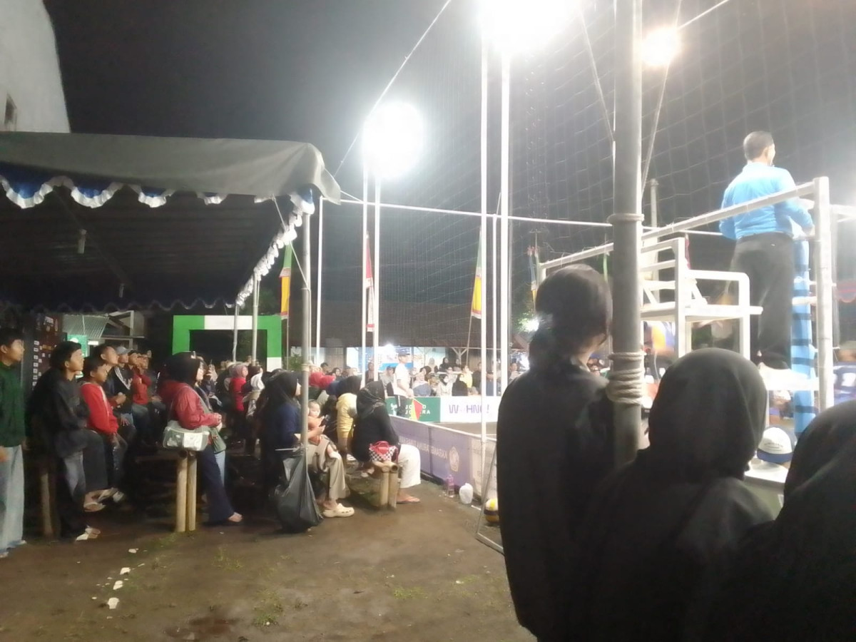 Antusiasme supporter dari masing - masing padukuhan yang harmonis