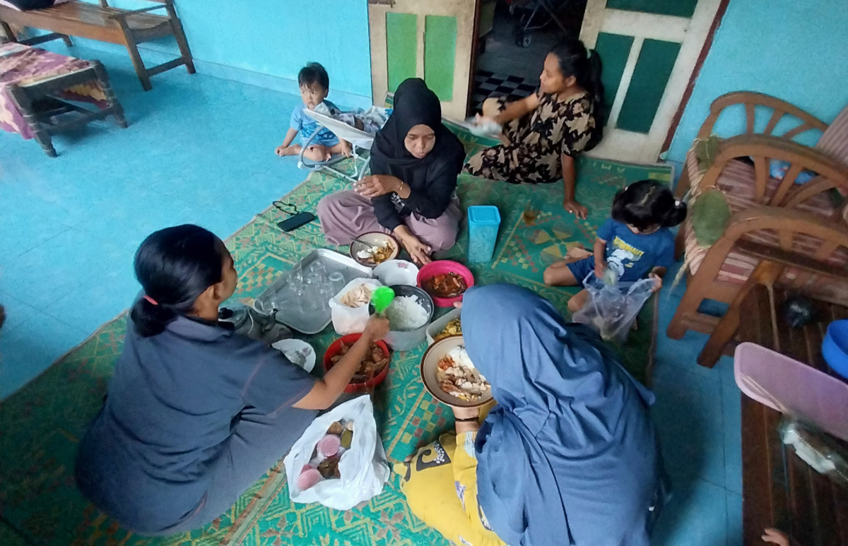 Makan bareng ala iju ihu rg 03 dsn medes