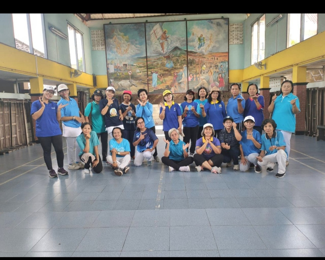 Senam lamdia warga dsn meces