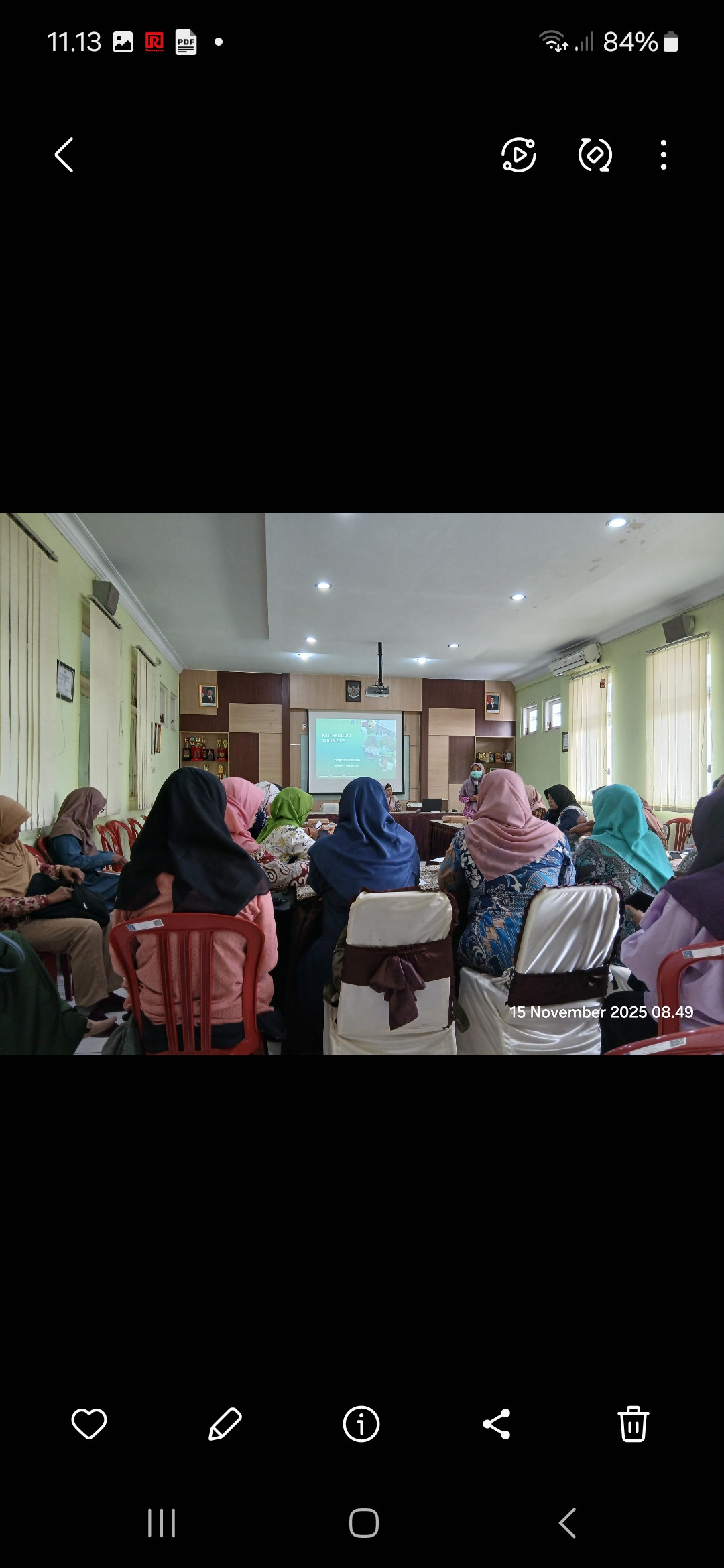 Kader cilikan menghadiri pertemuan kader uci