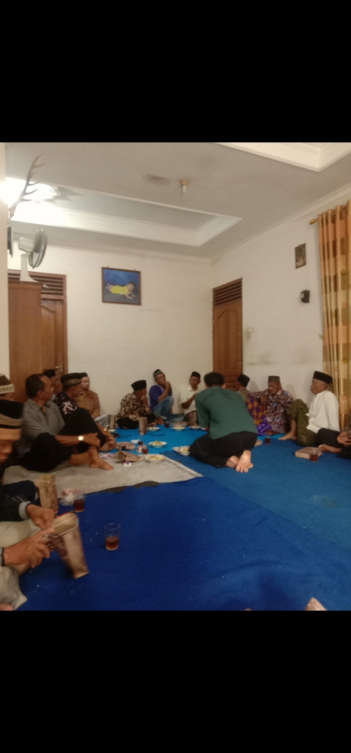 Trah minggu pahing warga dusun medelan