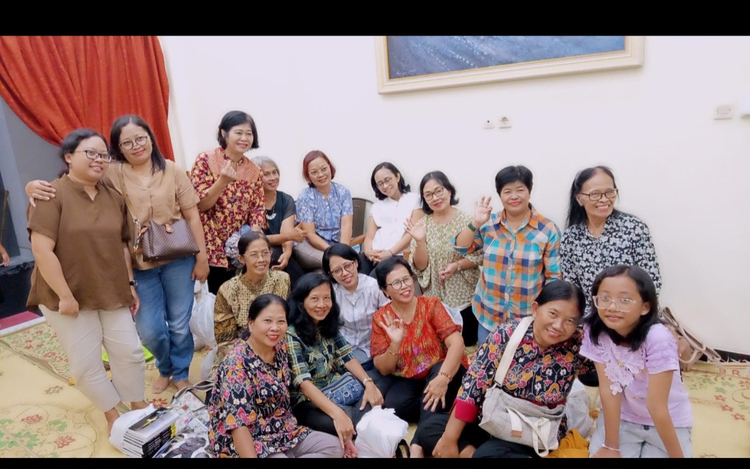 Pertemuan wsnita katolik dr dsn meces