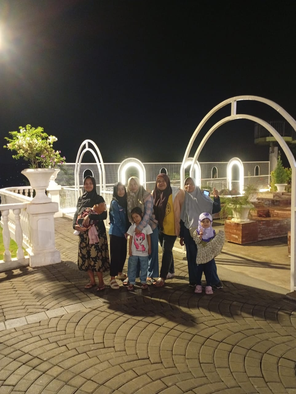 Jalan jalan  di picnic dr dsn meces