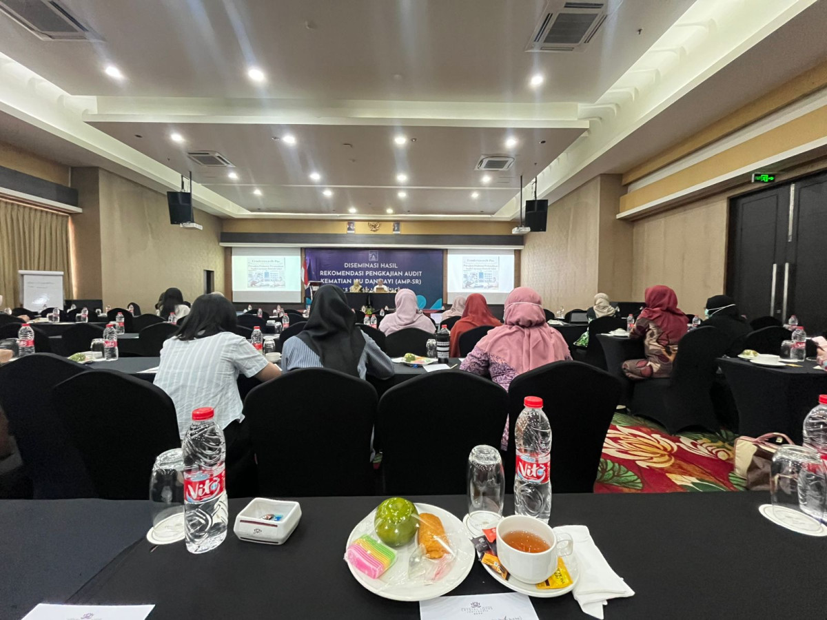 Salah satu warga puntuk mengikuti kegiatan Deseminasi hasil pengkajian AKI dan AKB