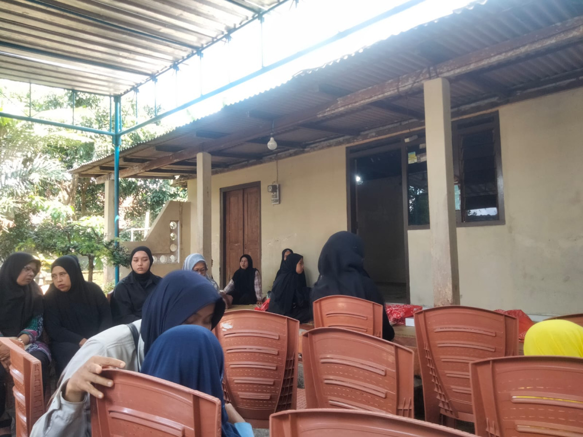 Takziah warga puntuk ke keluarga wali murid