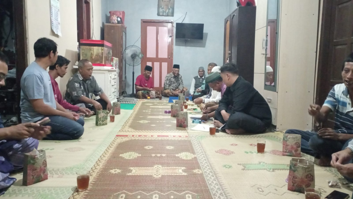 Arisan rutin RT 02 padukuhan Lodadi