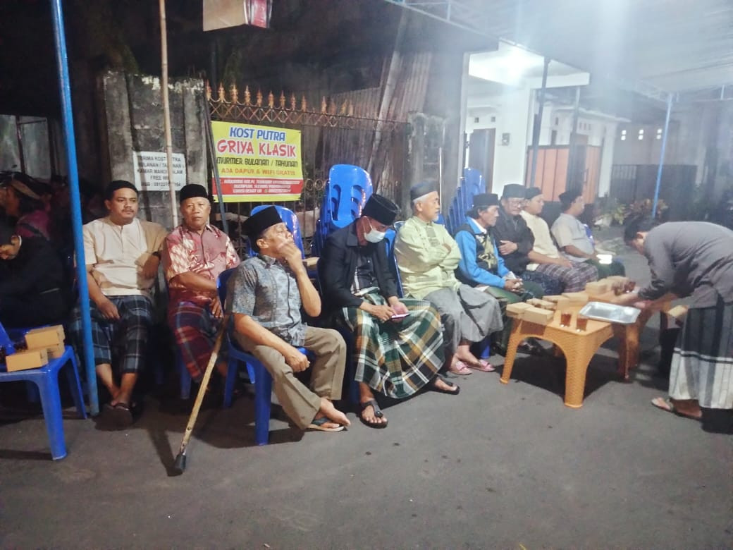 Tahlil meninggal nya warga RT 04 lodadi