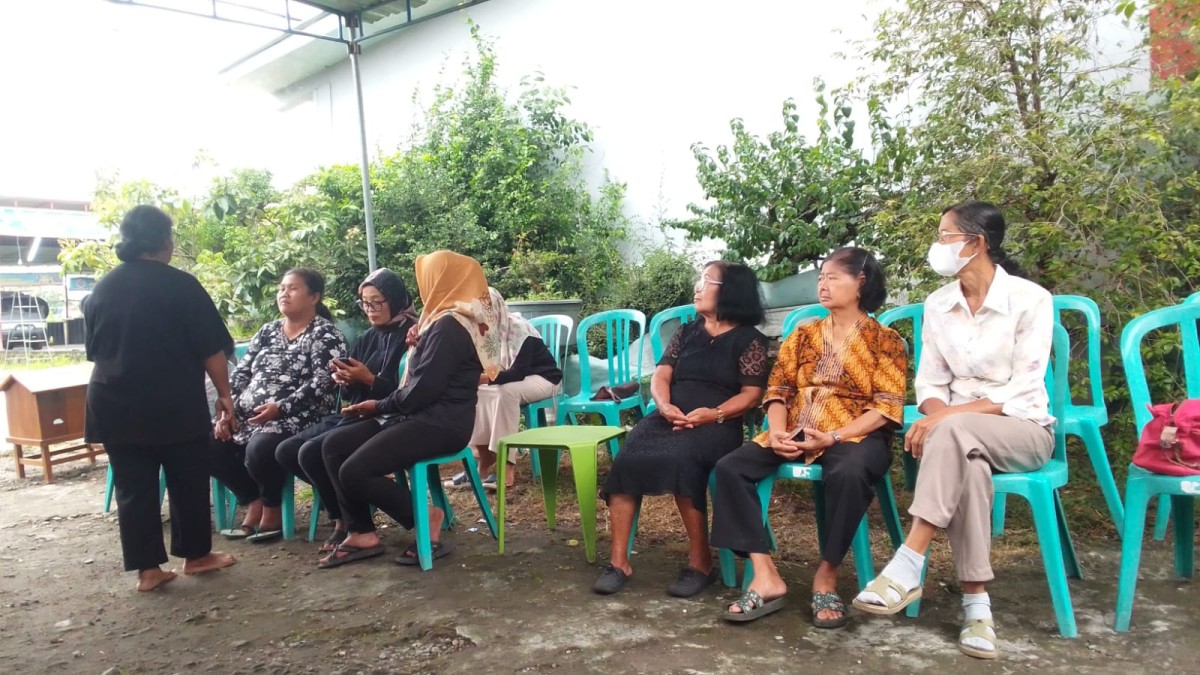 Warga Degolan Takziyah