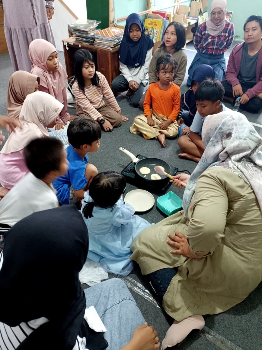 Anak - Anak Degolan Mengikuti Kegiatan DiTBM Mata Aksara