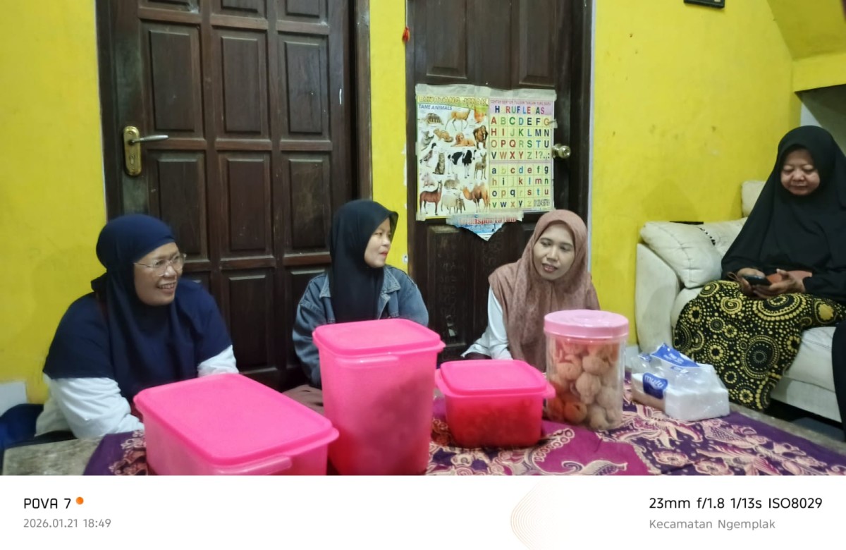 Warga Degolan Silaturrahmi