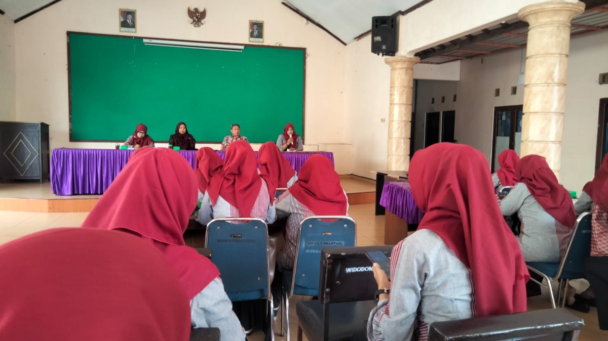 Pertemuan IMP Tingkat kapanewon oleh kader IMP puntuk