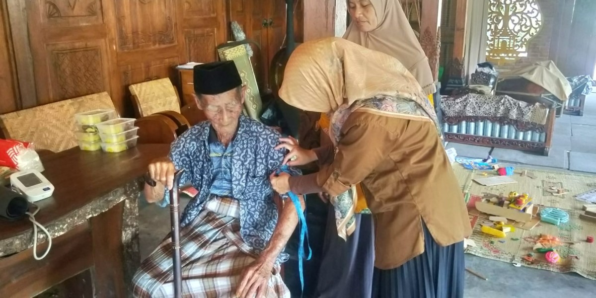 Pelaksanaan posyandu ILP dusun Degolan