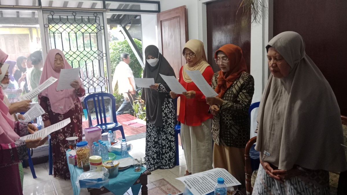 Arisan PKK RT  5 Pamungkas Ngemplak 2 Umbulmartani Ngemplak Sleman