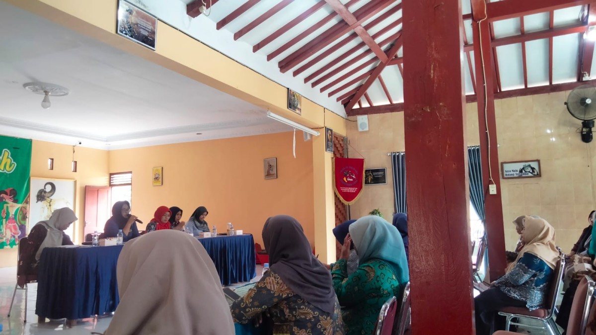 Pertemuan IMP tingkat kapanawon dihadiri oleh kader Puntuk