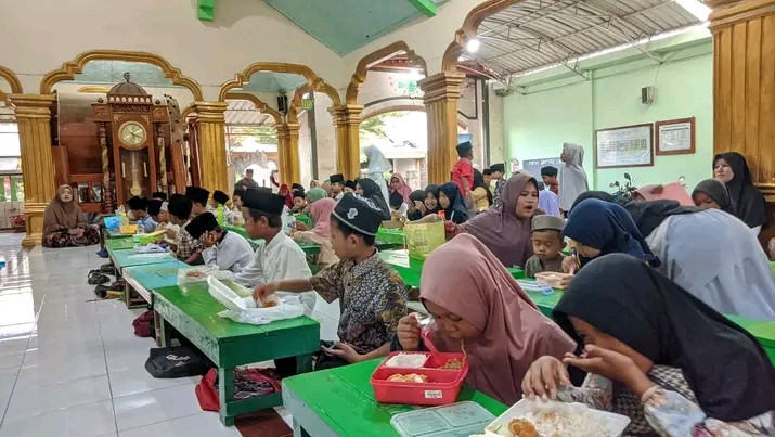 Makan bersama