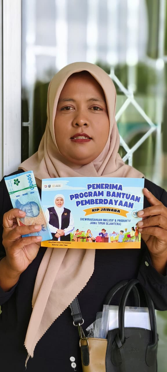 Bantuan Sosisl KIP Putri Jawara Provinsi Jawa Timur
