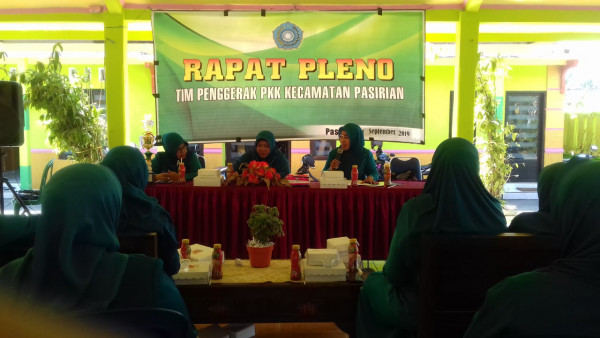 Pembinaan dan Pelatihan Pengelolaan BKB bagi Kader