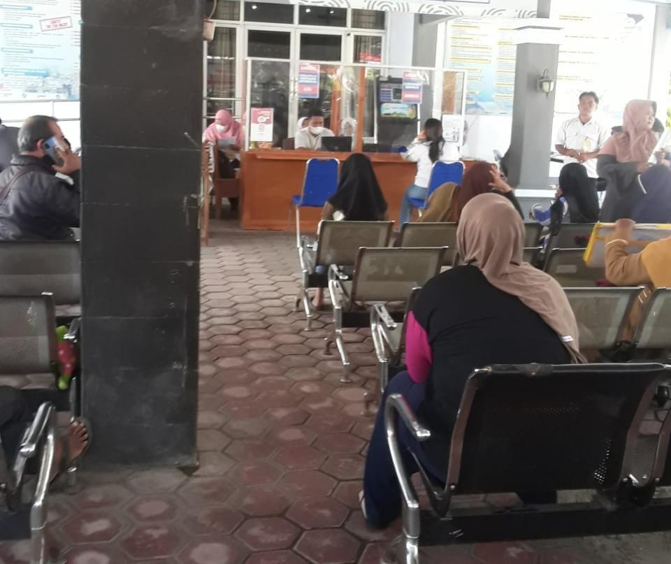 pendampingan pembuatan KTP, akta kelahiran, KK