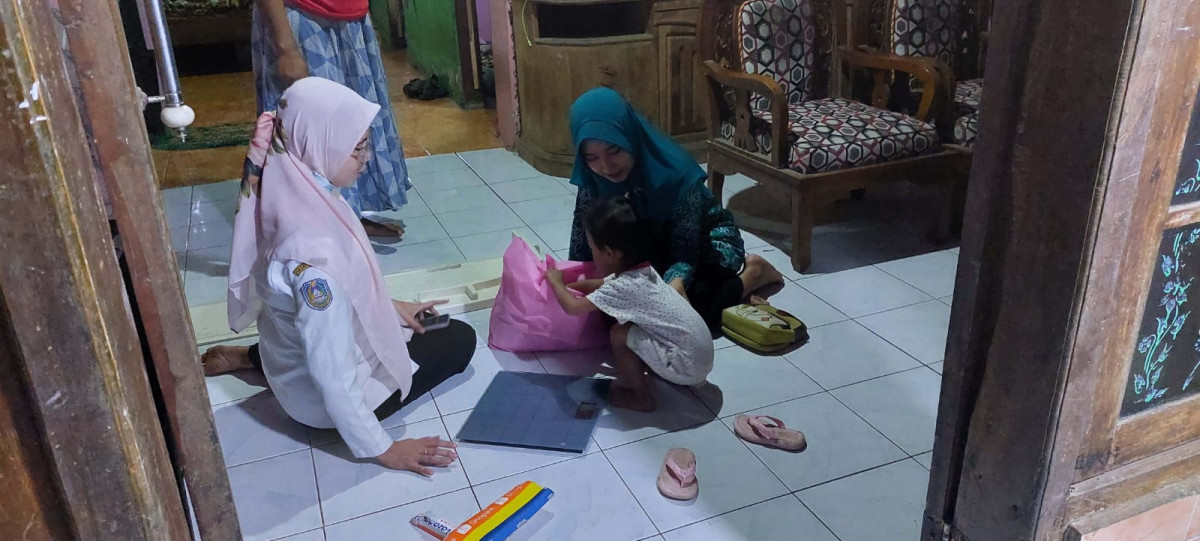 Pemberian tambahan asupan gizi bagi balita dengan status gizi kurang