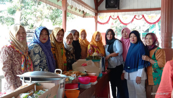 kegiatan pemberian gizi untuk bumil dan balita stunting