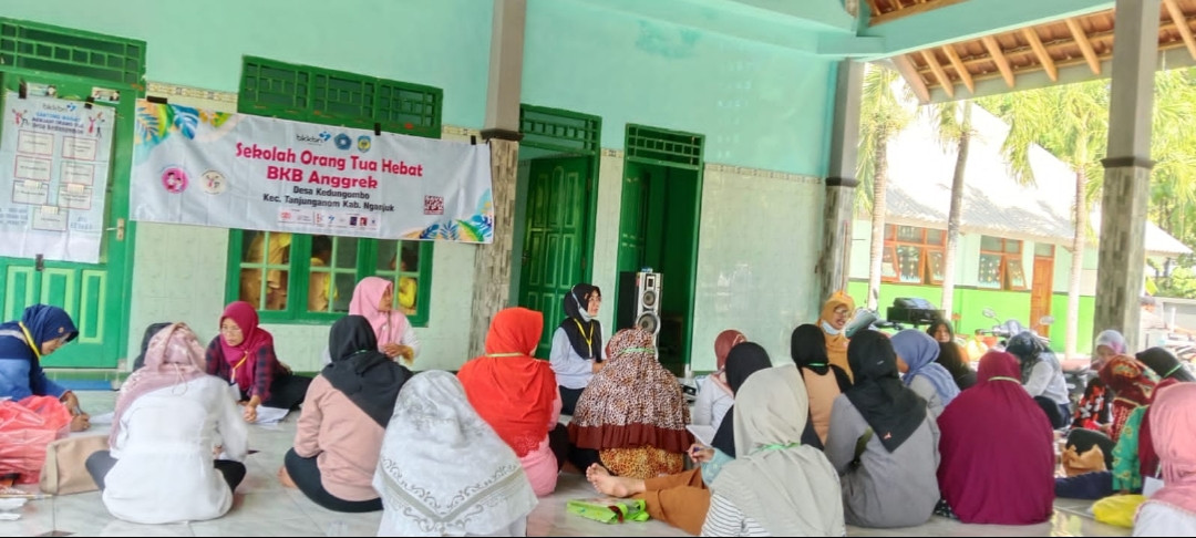 Launching Sekolah Orang Tua Hebat (SOTH)