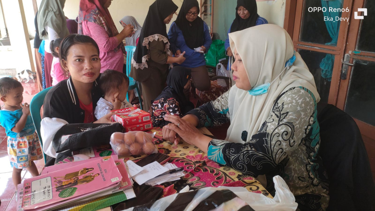 PELAKSANAAN PROGRAM DAPUR SEHAT ATASI STUNTING (DASHAT) DI DESA KEDUNGOMBO