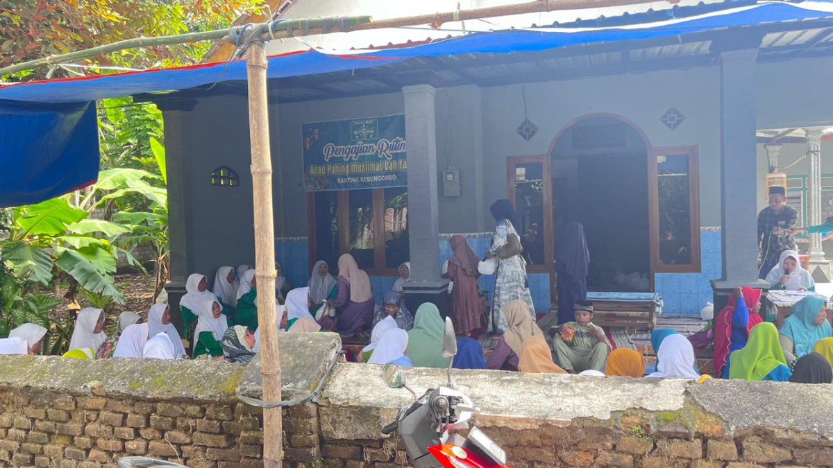 Pendidikan Agama bagi masyarakat