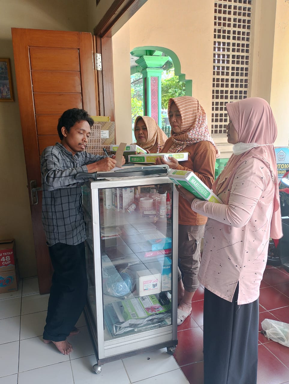Peningkatan pendapatan dan kesejahteraan KPM