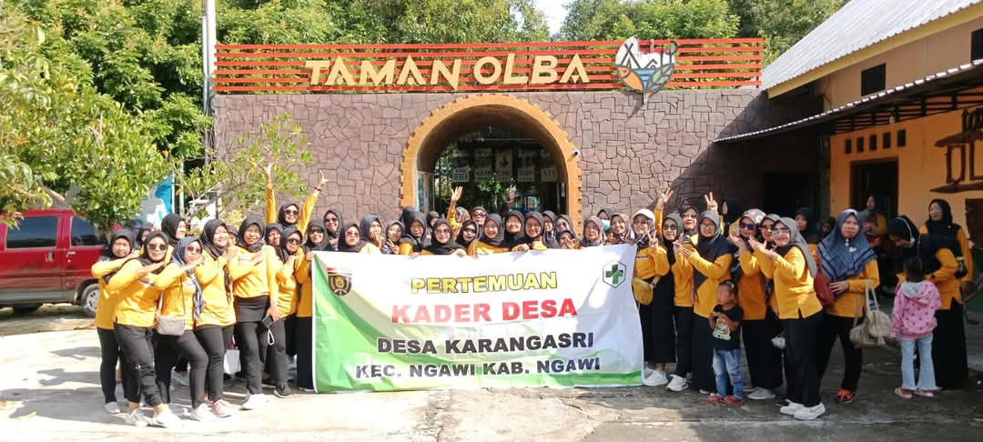 Pertemuan kader desa Karangsari