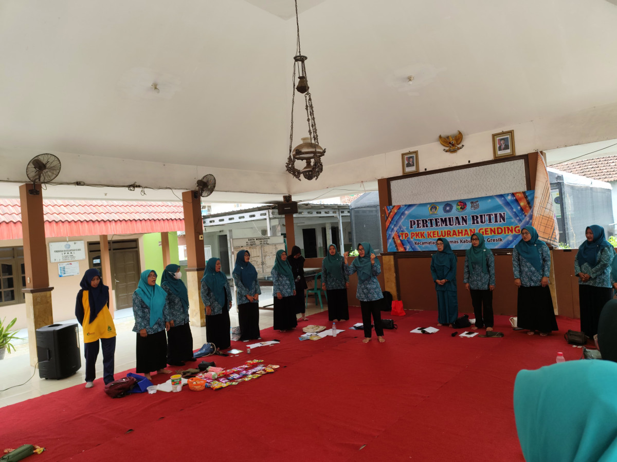 Pkk kelurahan gending