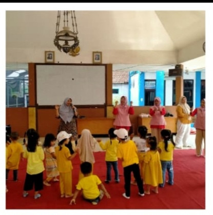 KUNJUNGAN DARI TPA MBAH KUNG