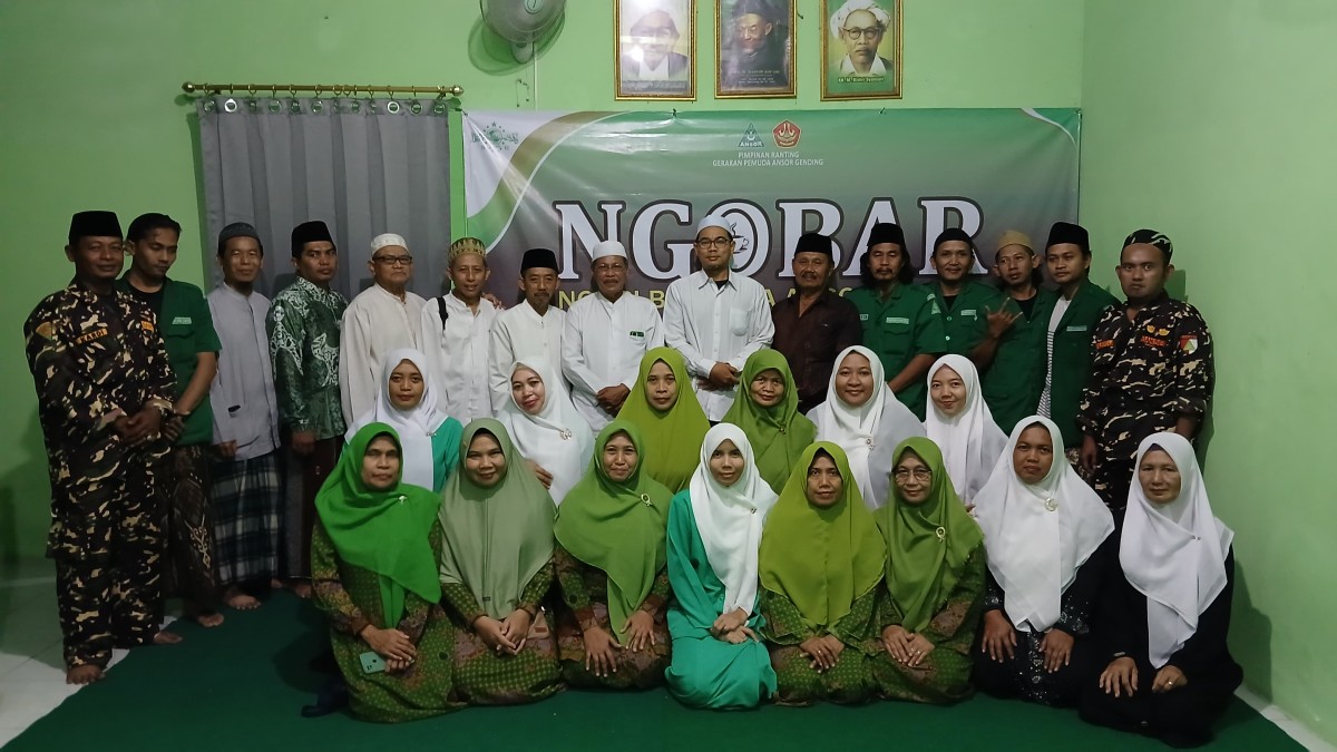 KEGIATAN BUKA BERSAMA DAN BAGI BAGI TAKJIL KBNU KELURAHAN GENDING